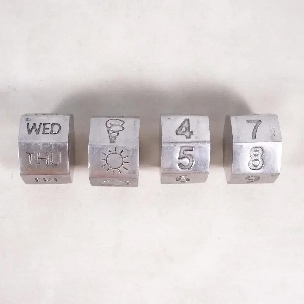 Pottery Barn Pewter Metal Cube Perpetual Desk Calendar Date Office Decor Vintage
